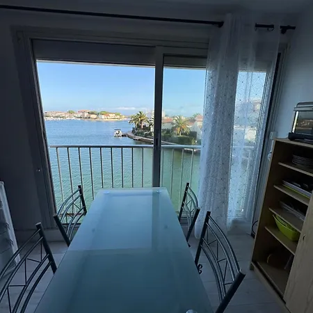 Vue Incroyable & Calme Total, Cosy 4 Pers Apartmán *