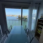 Vue Incroyable & Calme Total, Cosy 4 Pers Apartment *
